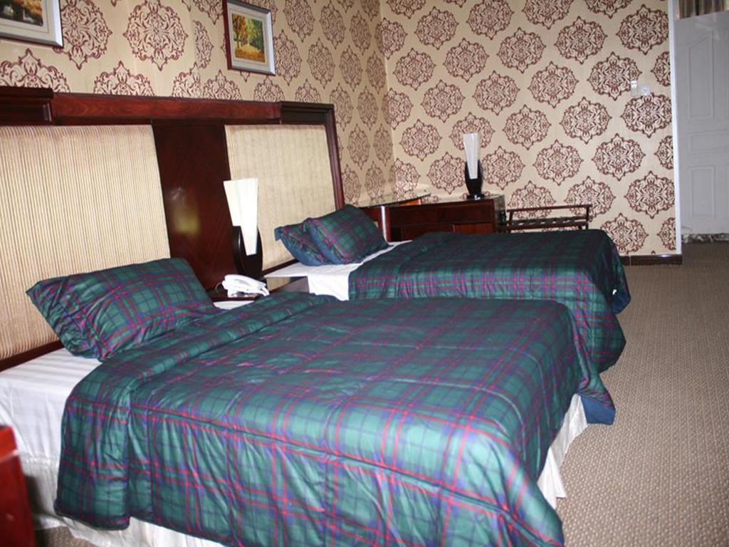 Royal Suites Hotel Nouakchott Room photo